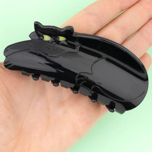 Black Cat Hair Claw
