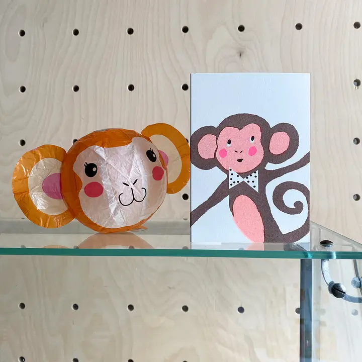 Karte Papierball Affe