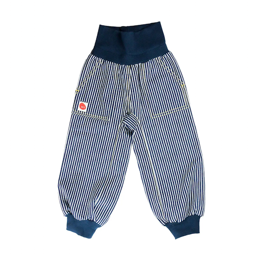 Easy pants bio