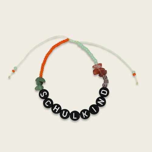 Perlenarmband Schulkind